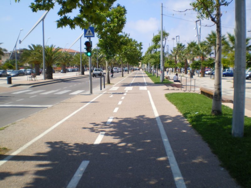 ciclabilelungomaredialghero.jpg